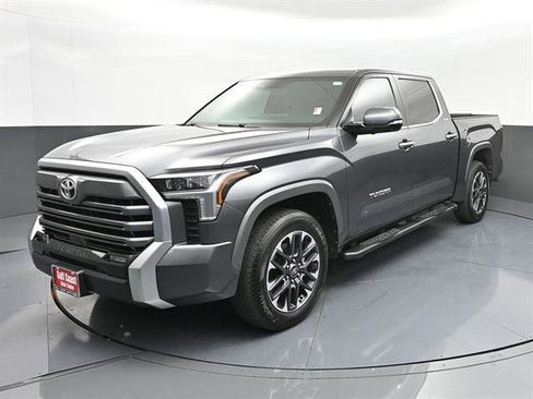 Used 2025 Toyota Tundra Limited RWD image 1