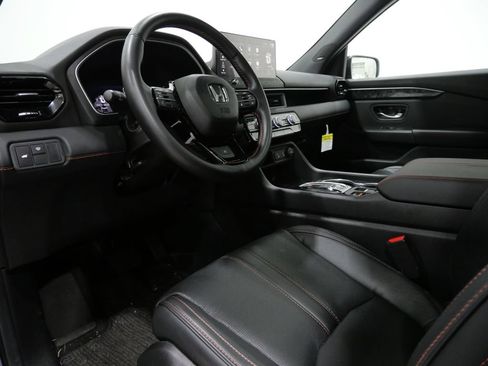 Used 2026 Honda Passport TrailSport Elite image 12