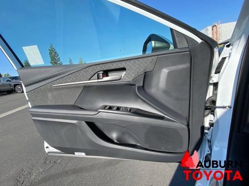New 2026 Toyota Camry XLE AWD/4WD image 29