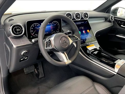 New 2026 Mercedes-Benz GLC 300 4MATIC image 8