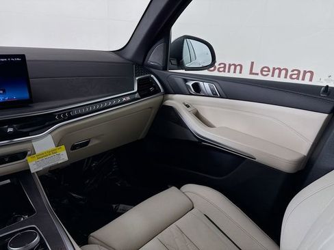 New 2026 BMW X5 xDrive40i w/ Climate Comfort Package image 25