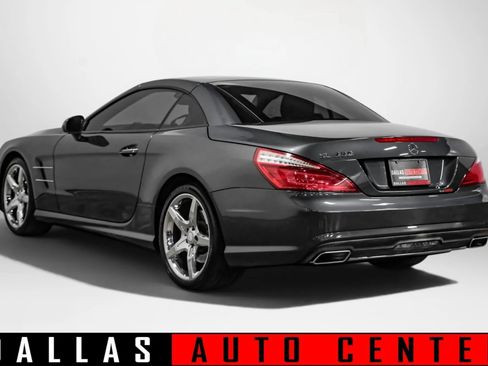 Used 2014 Mercedes-Benz SL 550 image 6