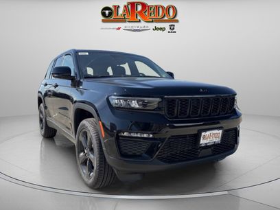 New 2025 Jeep Grand Cherokee Limited w/ Black Appearance Package