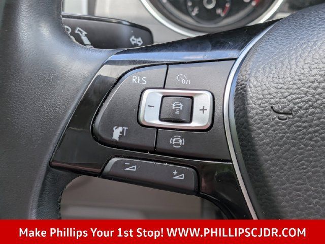 Used 2020 Volkswagen Atlas SE w/ Panoramic Sunroof Package FWD image 24