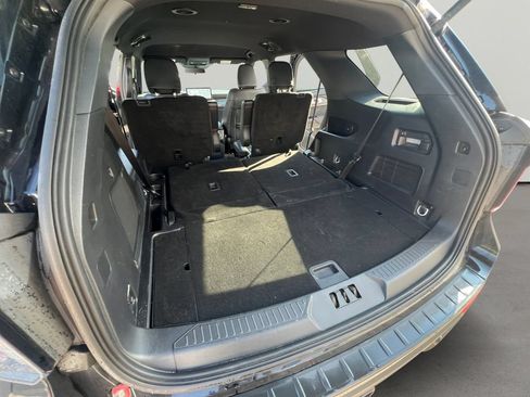Used 2025 Ford Explorer ST-Line AWD/4WD image 30