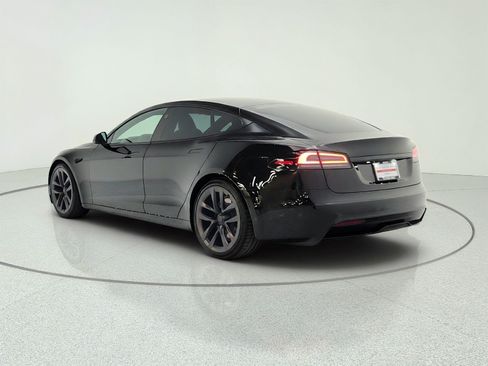 Used 2022 Tesla Model S Plaid AWD/4WD image 7