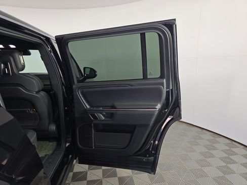 Used 2023 Rivian R1S Adventure AWD/4WD image 19