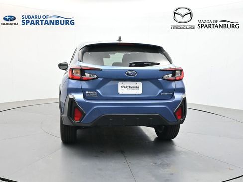 Used 2024 Subaru Crosstrek 2.0i AWD/4WD image 7