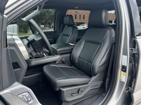 New 2026 Ford F150 Lariat w/ Equipment Group 501A Mid AWD/4WD image 18
