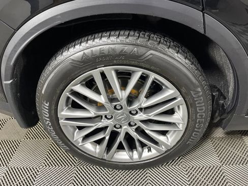Used 2023 Acura MDX SH-AWD w/ Advance Package image 15