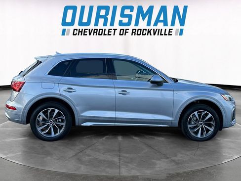 Used 2022 Audi Q5 2.0T Premium w/ Convenience Package image 7