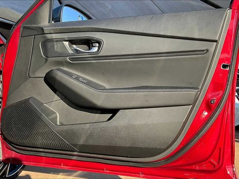 Used 2024 Honda Accord Sport image 21