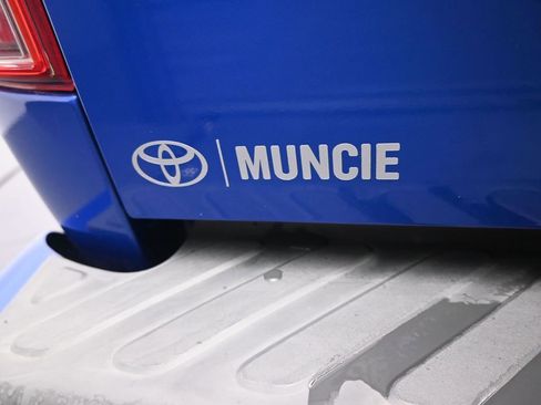 Used 2014 Nissan Frontier PRO-4X image 32