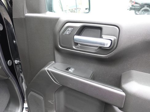 Used 2024 Chevrolet Silverado 1500 Custom AWD/4WD image 27