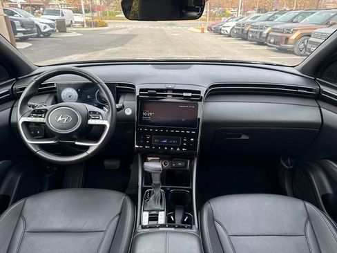 Certified 2024 Hyundai Santa Cruz Limited image 12