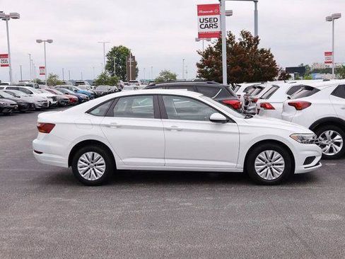 Used 2019 Volkswagen Jetta S w/ Driver Assistance Package FWD image 5
