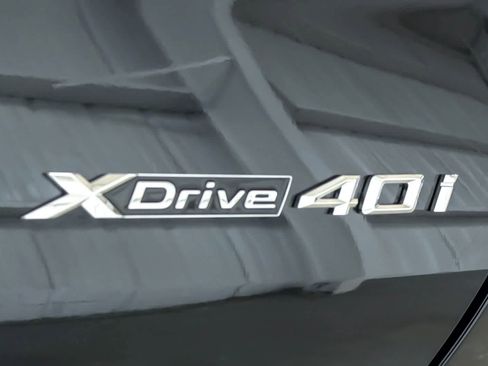 New 2026 BMW X6 xDrive40i w/ Executive Package image 26