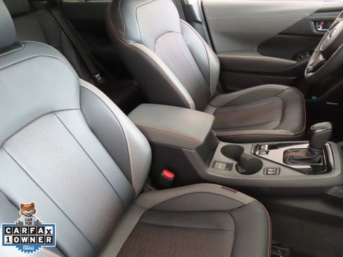 Used 2024 Subaru Crosstrek 2.5i Limited w/ Crosstrek Mirror Package image 29