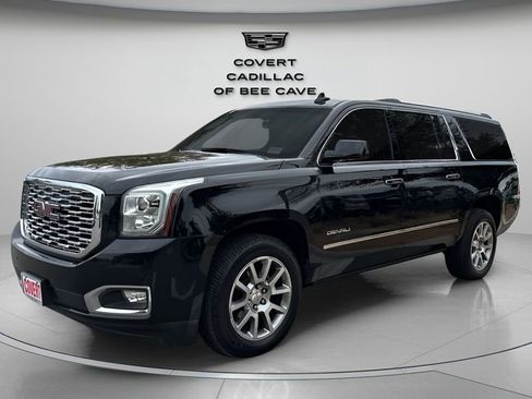 Used 2018 GMC Yukon XL Denali w/ Open Road Package image 3