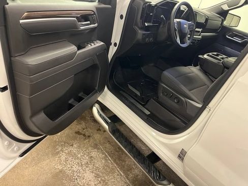 Used 2026 Chevrolet Silverado 1500 LT RWD image 18