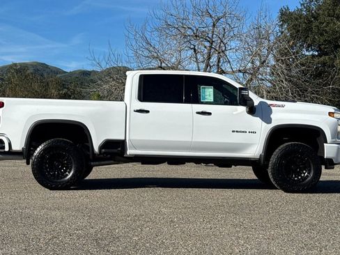 Certified 2021 Chevrolet Silverado 2500 LTZ w/ LTZ Plus Package image 3