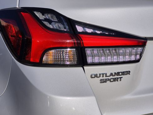 Used 2024 Mitsubishi Outlander Sport Ralliart image 9
