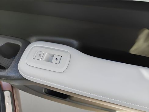 Used 2025 Hyundai Santa Fe Calligraphy image 28