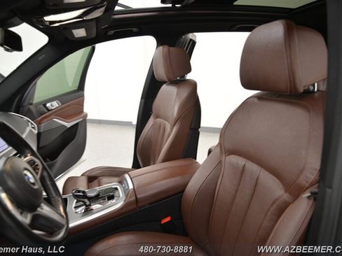 Used 2019 BMW X5 xDrive40i w/ M Sport Package AWD/4WD image 18