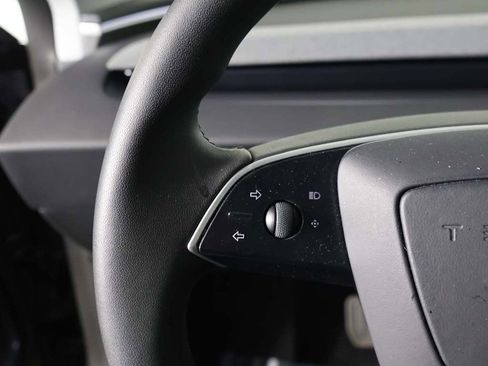 Used 2025 Tesla Model 3 Long Range RWD image 40