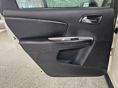 Used 2018 Dodge Journey SE w/ Connectivity Group image 26