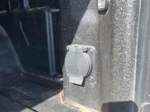 Used 2024 Chevrolet Silverado 1500 LTZ image 16