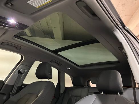 Used 2025 Audi Q5 Premium Plus w/ Premium Plus image 20