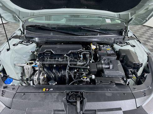 Used 2025 Kia K4 LXS image 33