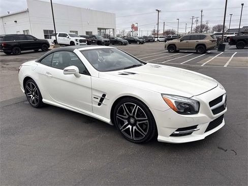 Used 2015 Mercedes-Benz SL 550 image 5