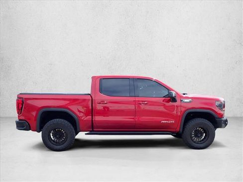 Used 2024 GMC Sierra 1500 AT4X AWD/4WD image 4