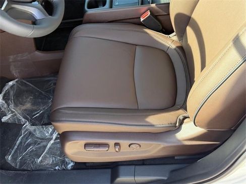 New 2026 Honda Odyssey Touring image 13