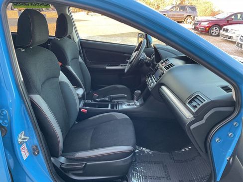 Used 2016 Subaru Crosstrek 2.0i Premium w/ Moonroof Package image 35