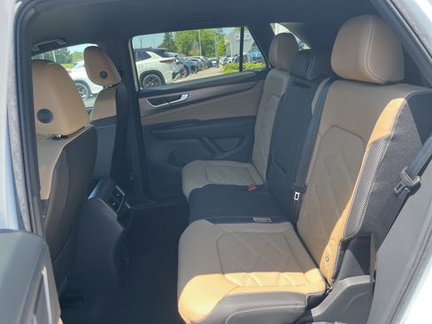 New 2026 Volkswagen Atlas Cross Sport SE FWD image 23