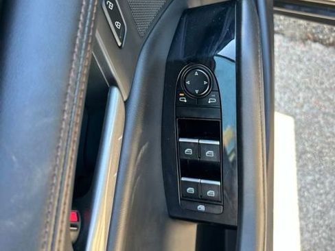 Used 2024 MAZDA MAZDA3 s FWD image 7