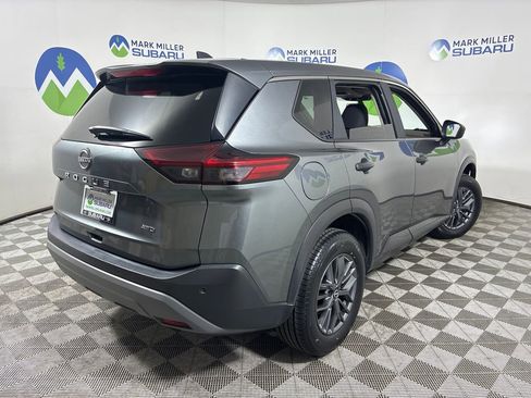 Used 2023 Nissan Rogue S AWD/4WD image 10