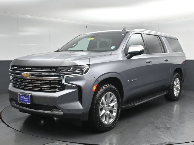 Used 2022 Chevrolet Suburban Premier AWD/4WD image 3