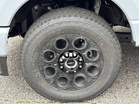 New 2026 Ford F250 Lariat w/ Black Appearance Package image 11