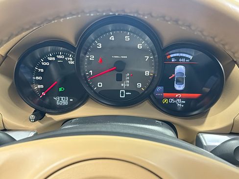 Used 2013 Porsche Boxster S image 34