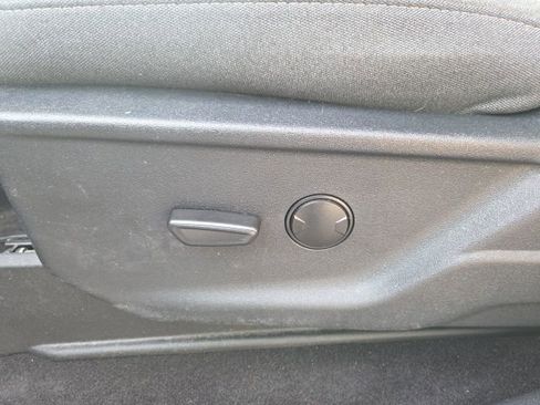 Used 2025 Ford F150 XLT w/ Equipment Group 301A Standard image 24