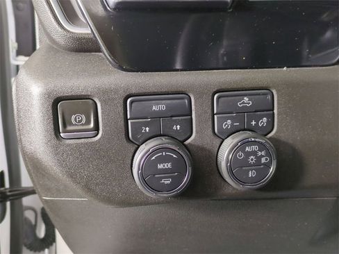 Certified 2023 Chevrolet Silverado 1500 RST w/ Rally Edition image 17