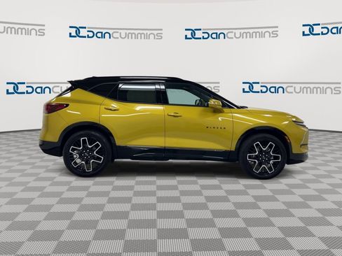 Used 2023 Chevrolet Blazer RS w/ Enhanced Convenience Package AWD/4WD image 9