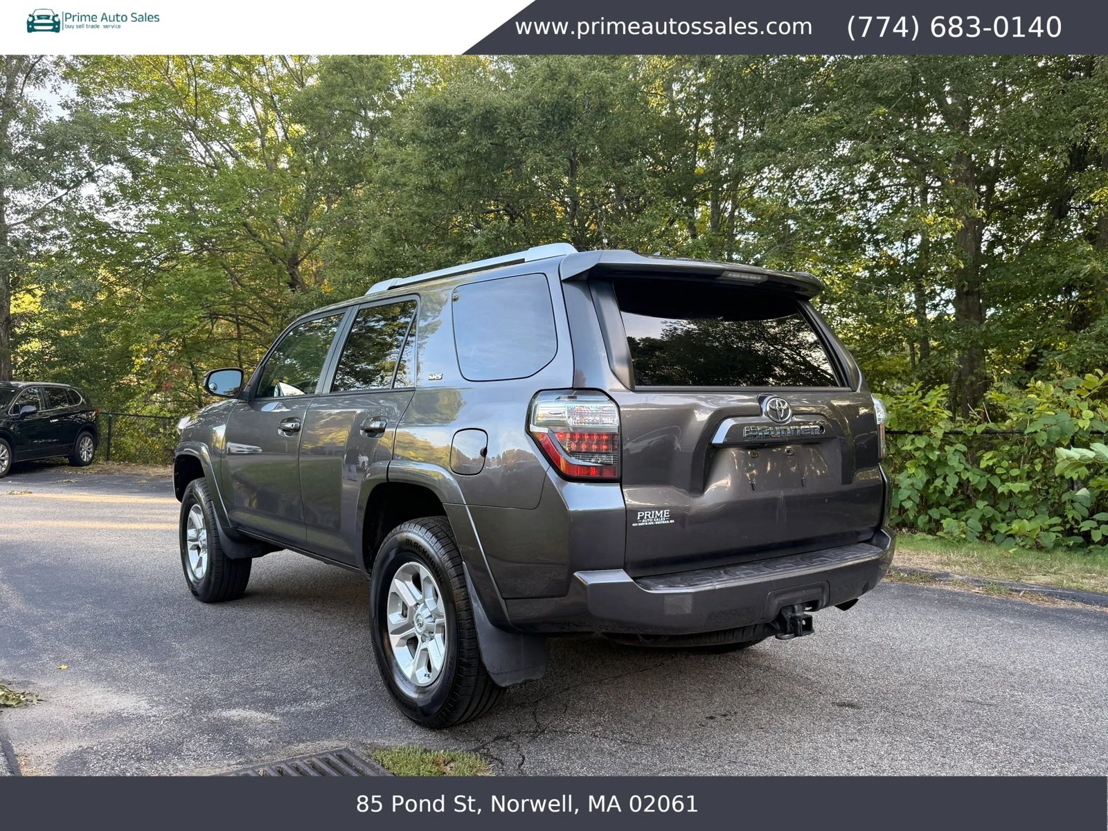 Used 2015 Toyota 4Runner SR5 AWD/4WD image 6