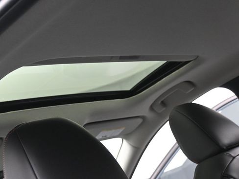 New 2026 Nissan Sentra SR w/ SR Premium Package image 23