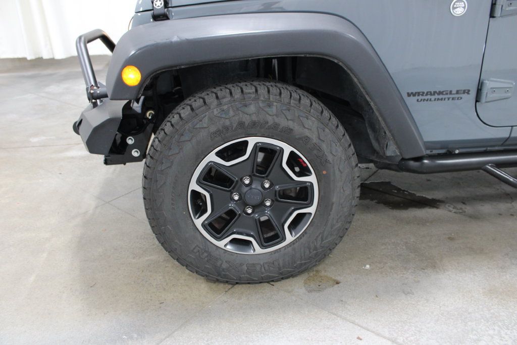Used 2015 Jeep Wrangler Unlimited Sport AWD/4WD image 16