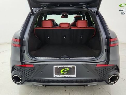 Used 2024 Genesis GV70 3.5T Sport w/ Sport Prestige Package AWD/4WD image 14